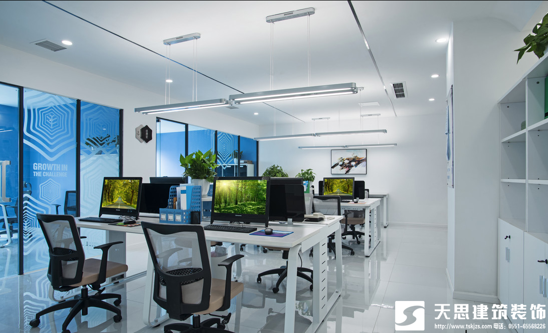 <a href=http://m.idfaka.cn/bgs/ target=_blank class=infotextkey>合肥写字楼装修</a>设计方式多元化呈现让员工更有激情工作